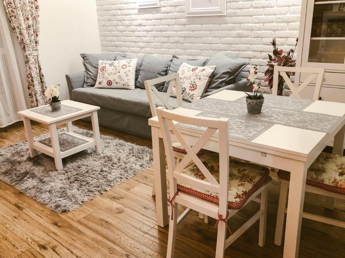 Apartament Luscinia Z 2 Sypialniami Krakow Bagian luar foto